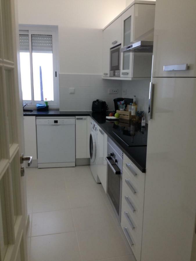 Candido Reis Apartments Lagos Bagian luar foto